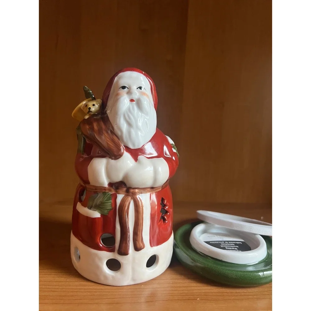 Villeroy & Boch Vintage  Festive Decolight Surprising Santa Tealight Holder
